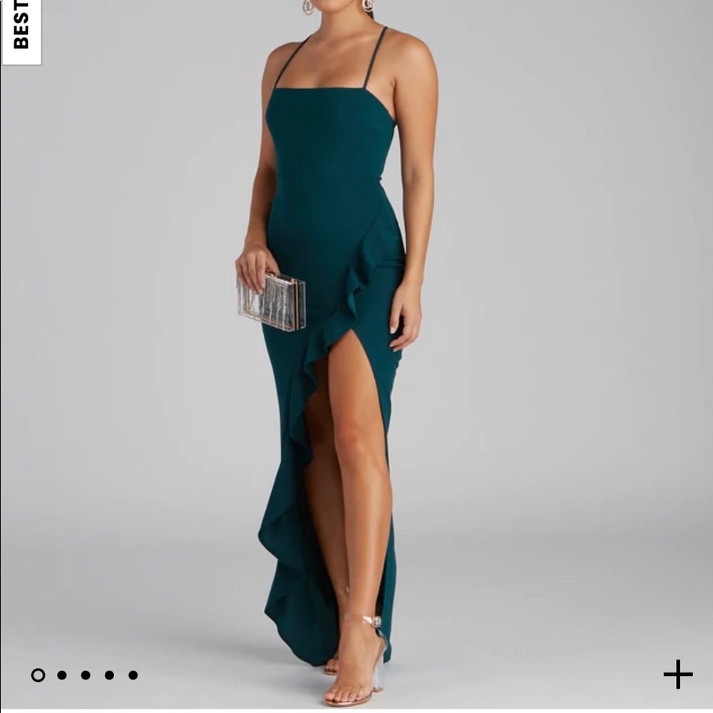NWT Winsdor Tiffany Sleeveless High Slit Formal Dress